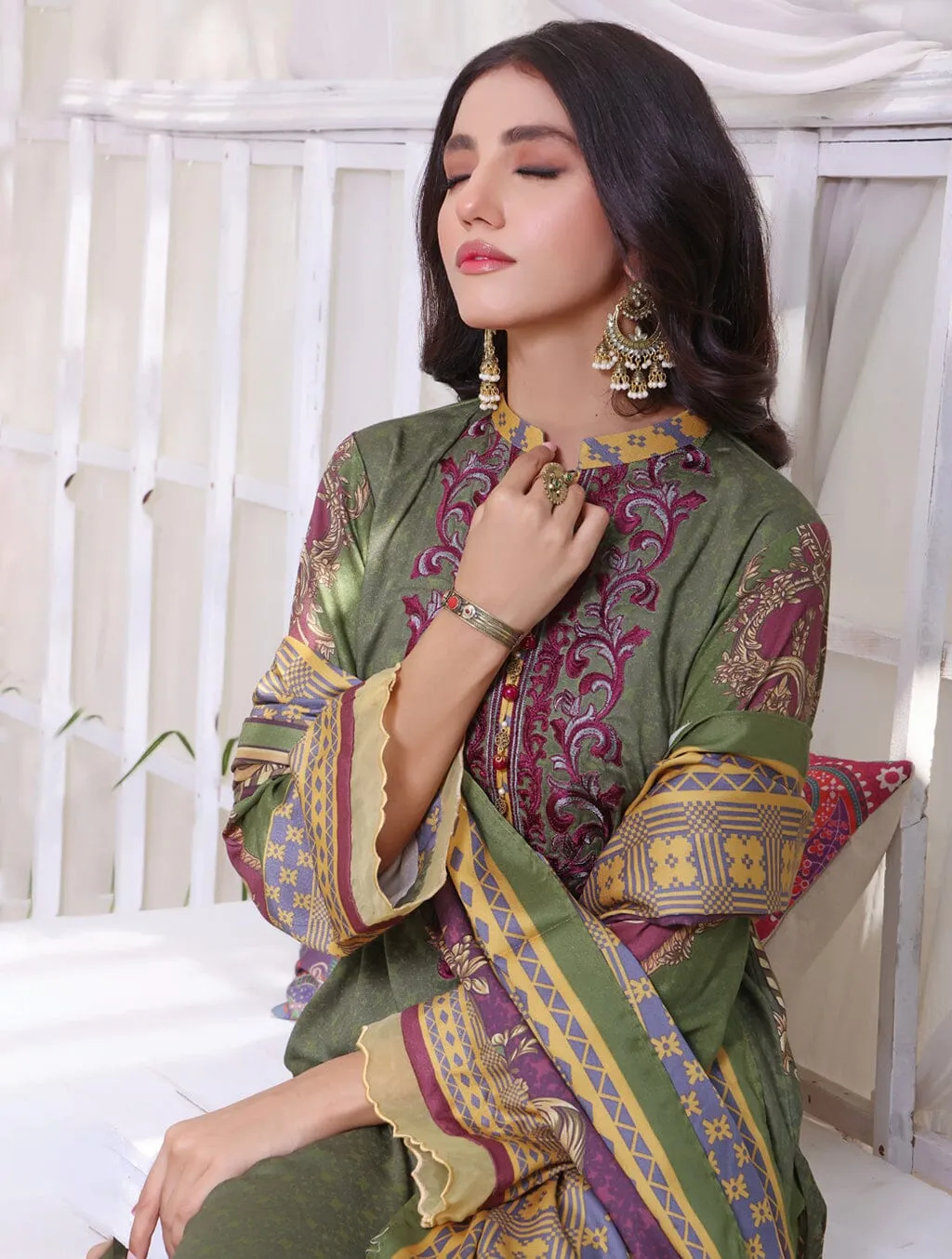 3 Piece Unstitched Suit KTE-1567