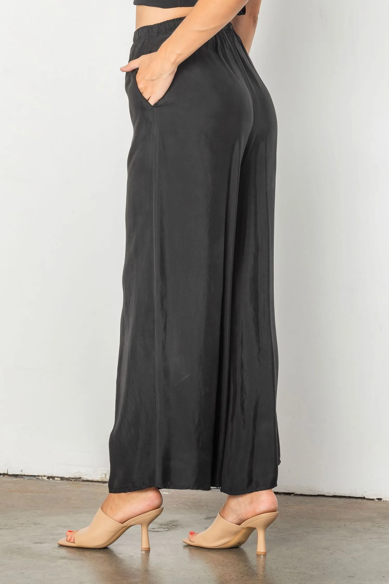 Black Wide Leg Elastic Waist Pant