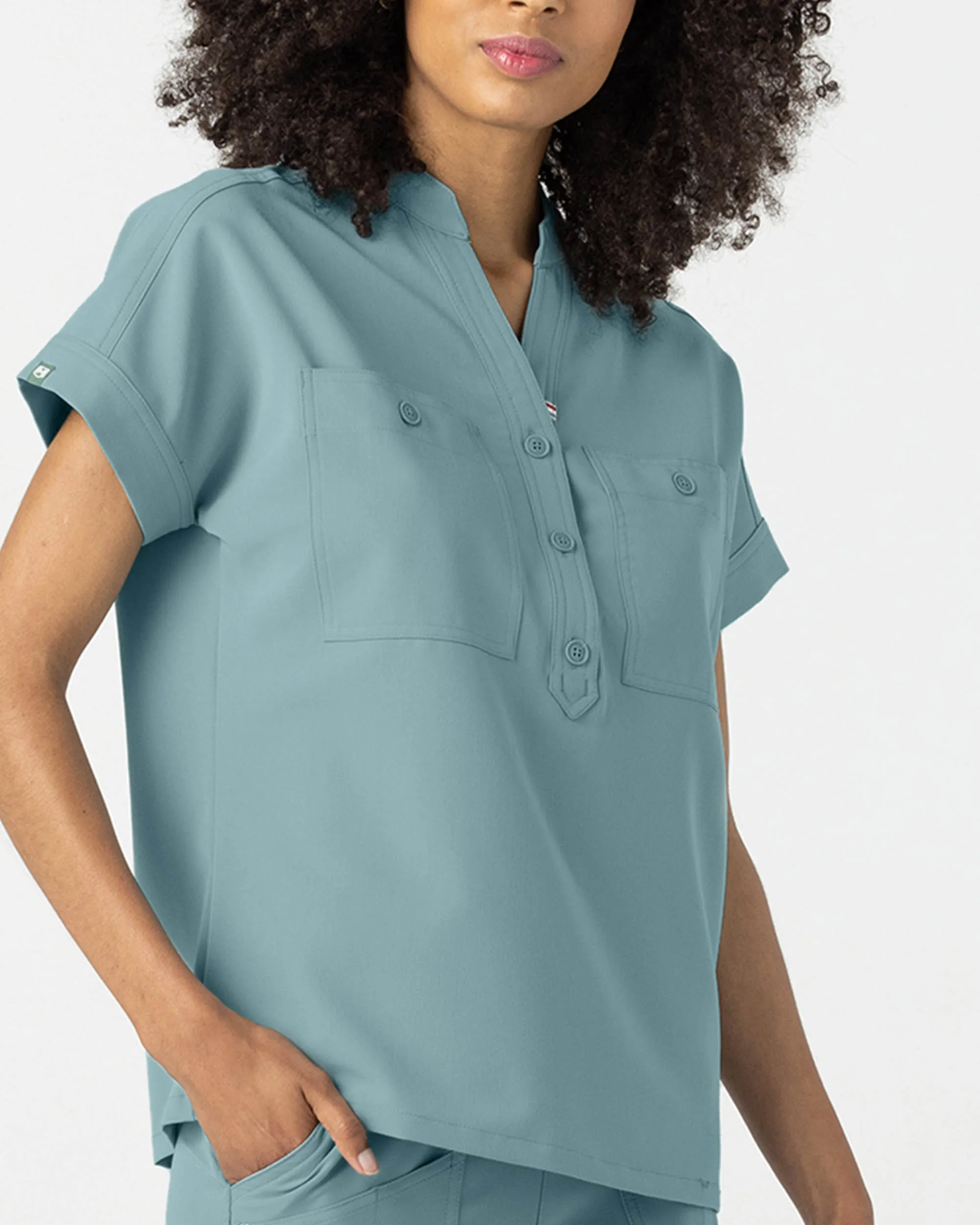 FYSEL® Fiji‎ ‎ Banded Collar Scrub Top