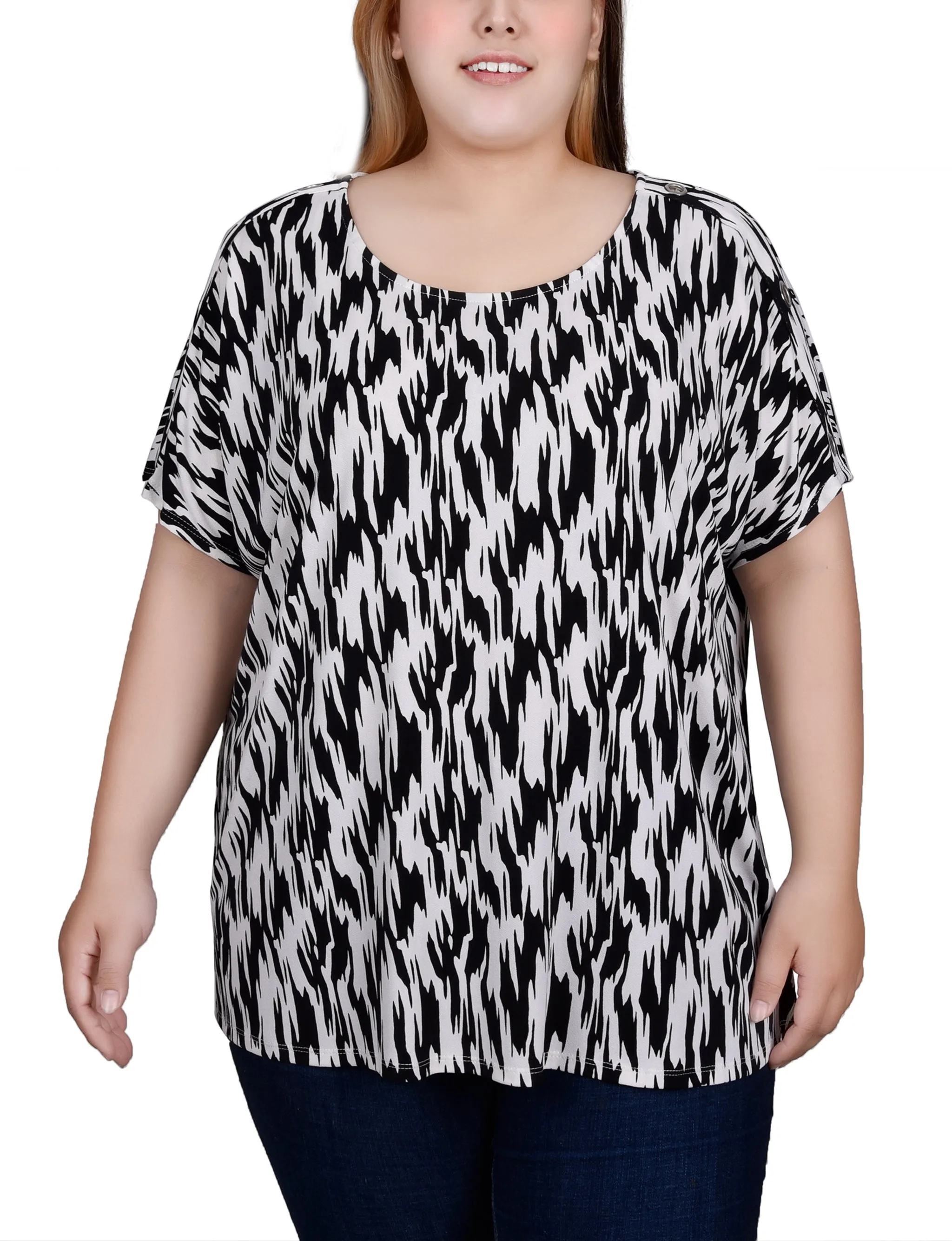 Plus Size Short Sleeve Extended Sleeve Tunic Top