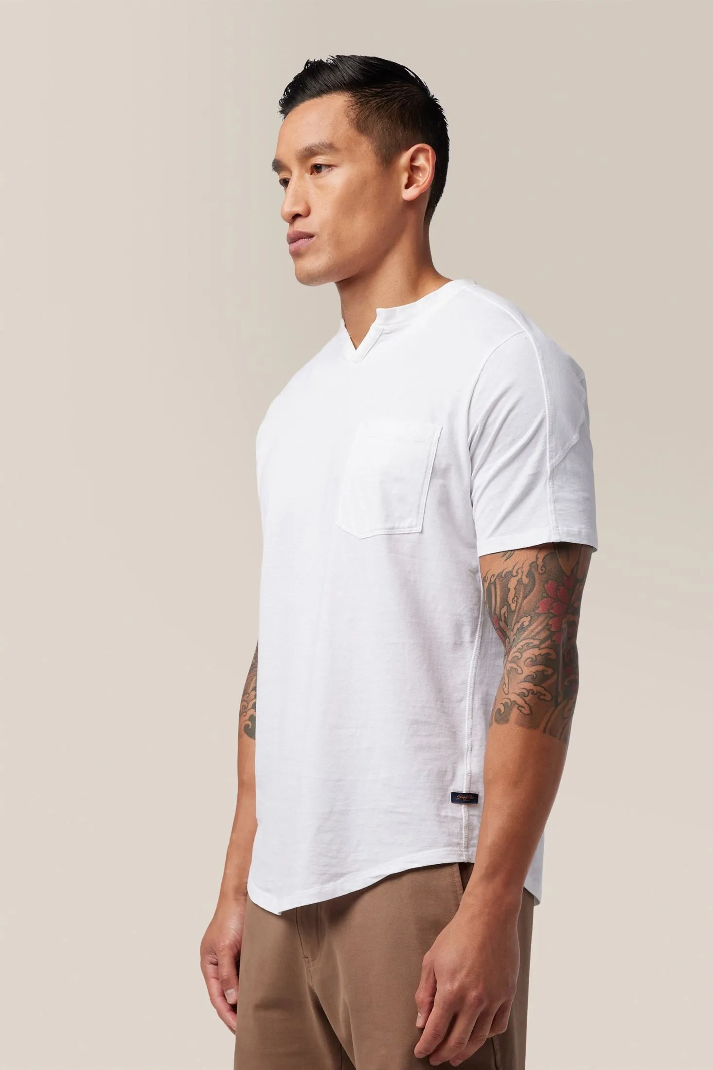 Slim Fit Victory V-Notch | in Premium Cotton Jersey