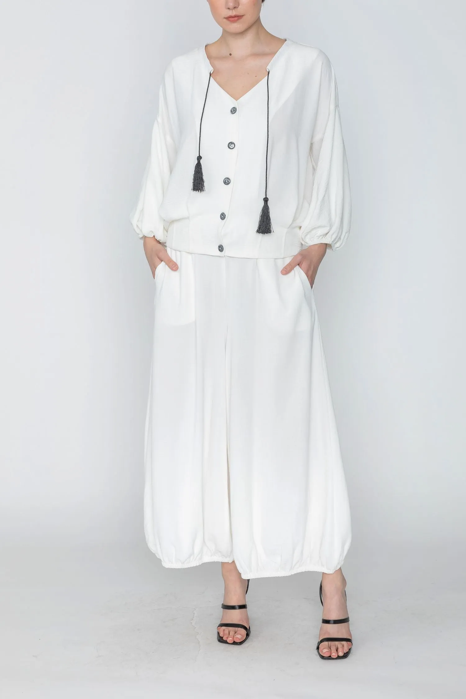 White Wide Leg Bottom Elastic Pants