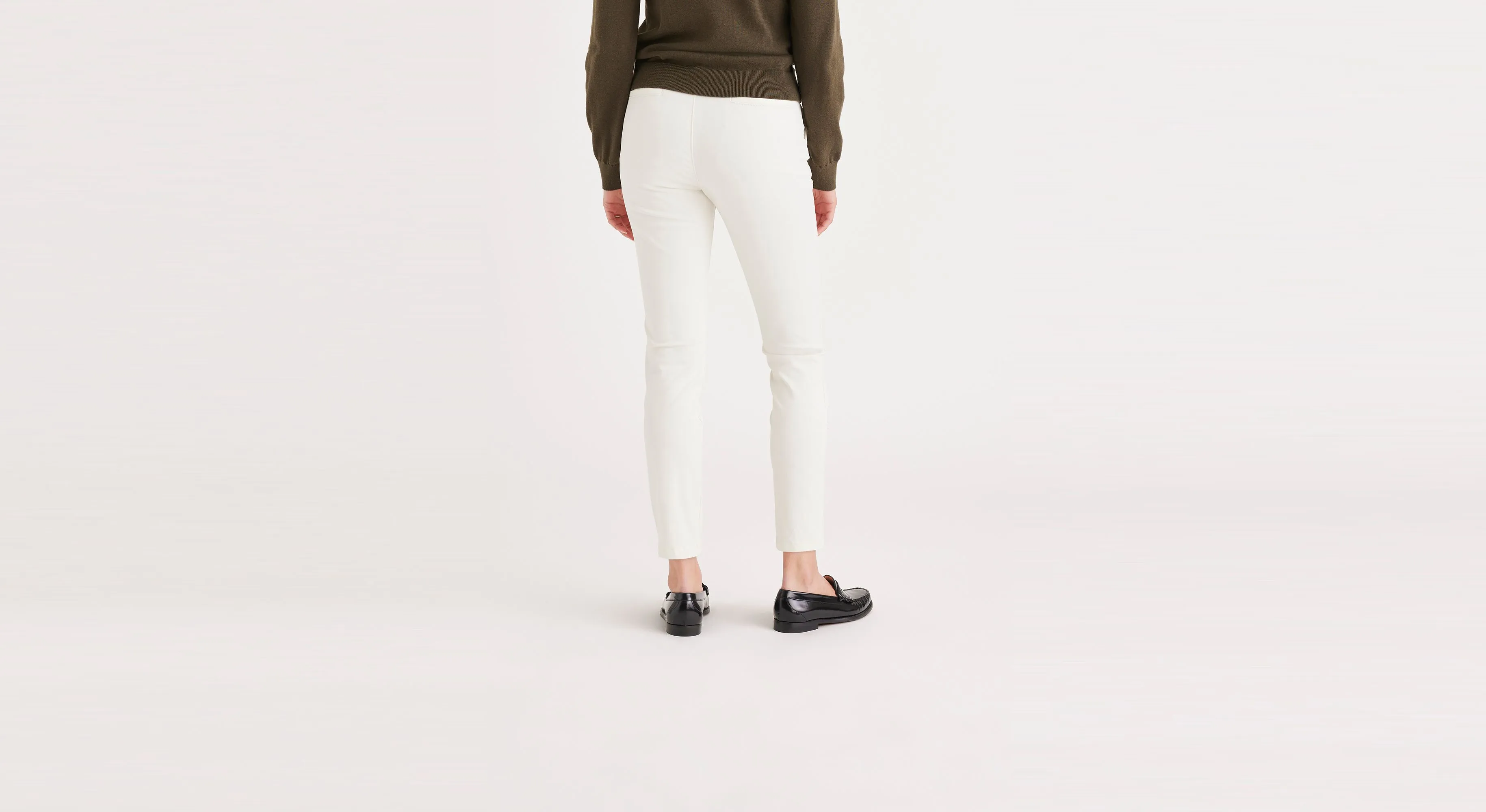 Women's Skinny Fit Chino Pants