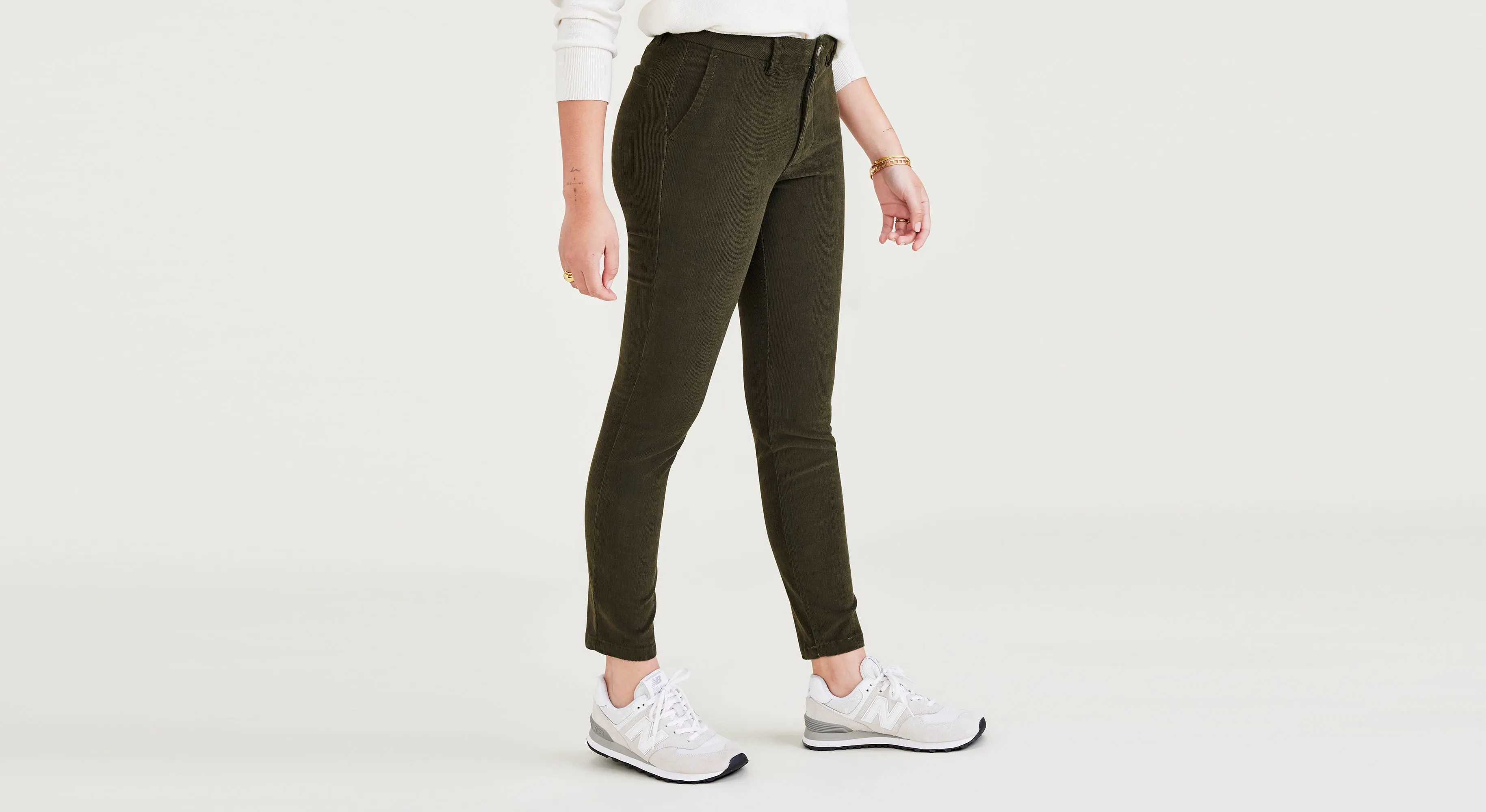 Women's Skinny Fit Chino Pants