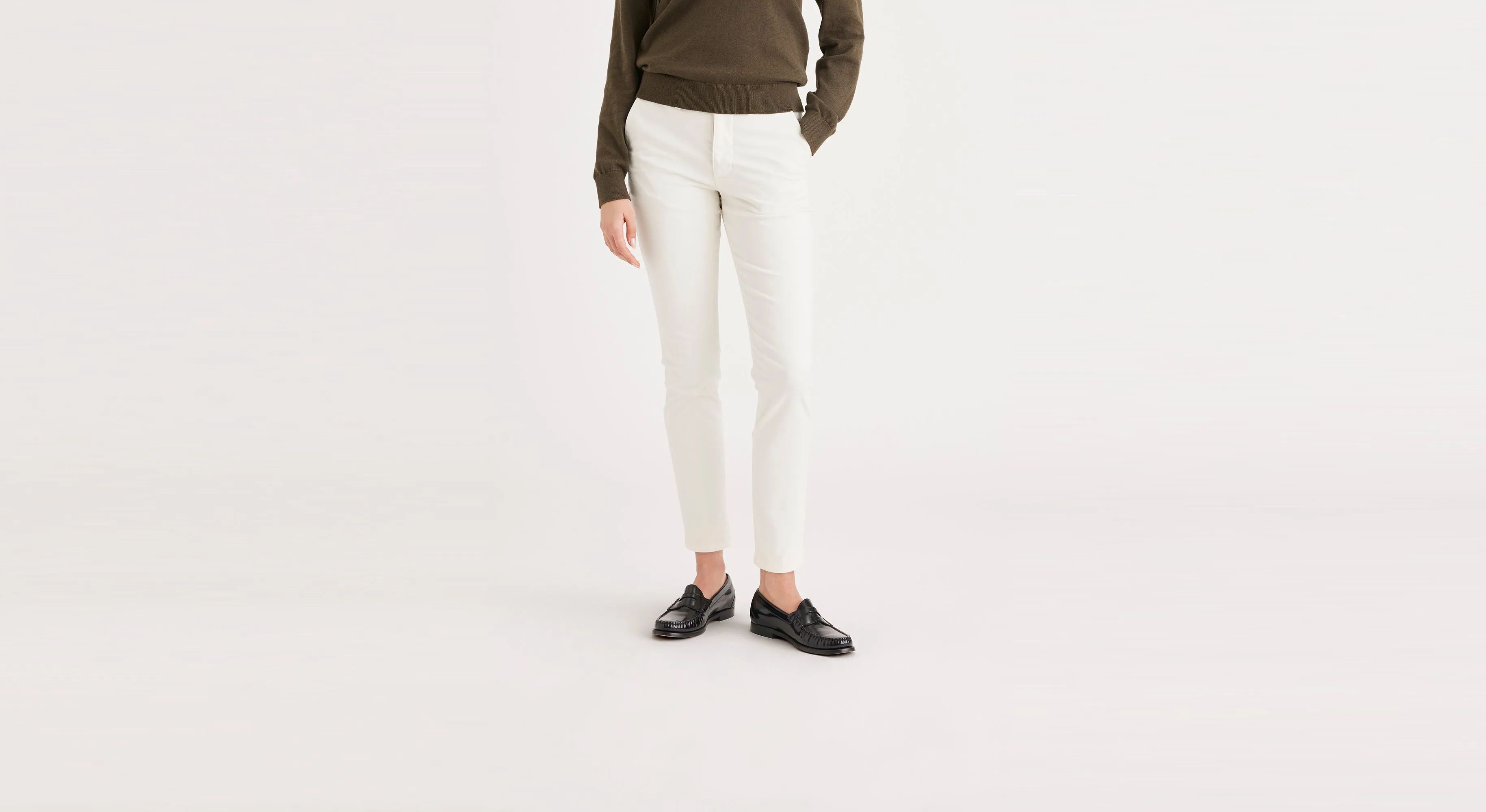 Women's Skinny Fit Chino Pants